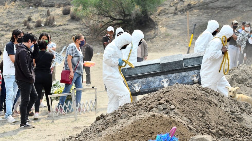 Reconoce Salud 248 mil muertes adicionales por COVID-19