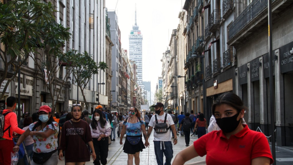 CDMX pasa a semáforo amarillo; hay nuevas reaperturas