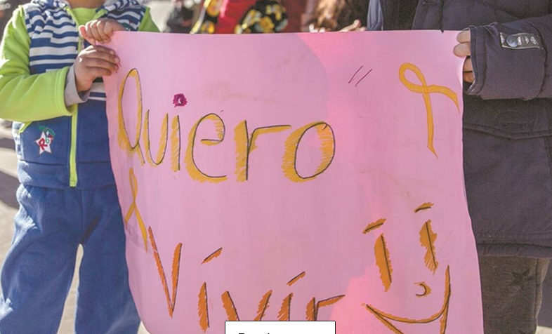 Medicinas prometidas para niños con cáncer no llegan, denuncian