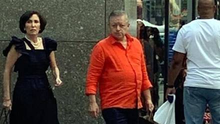 Exhiben a Arturo Zaldívar de vacaciones en Nueva York