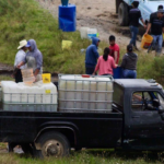Protege SAT a alto mando ligado a contrabando de combustibles