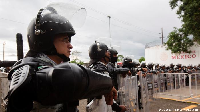 AMLO emitirá decreto para que Guardia Nacional dependa del Ejército
