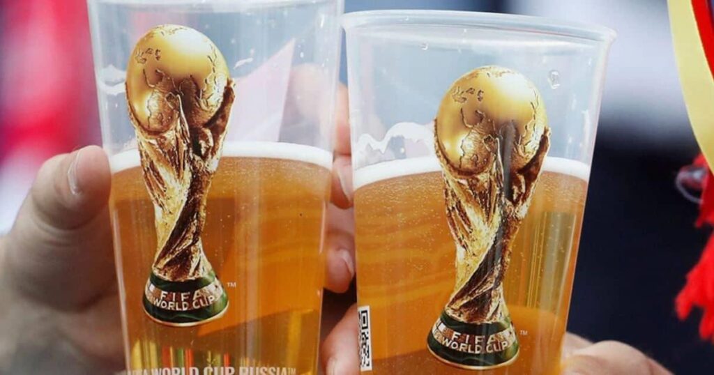 Qatar prohíbe el consumo de alcohol en los estadios