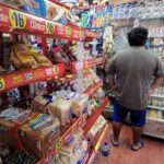 Cuesta de enero pega a galletas, botanas y agua; incrementan su precio hasta dos pesos: Anpec