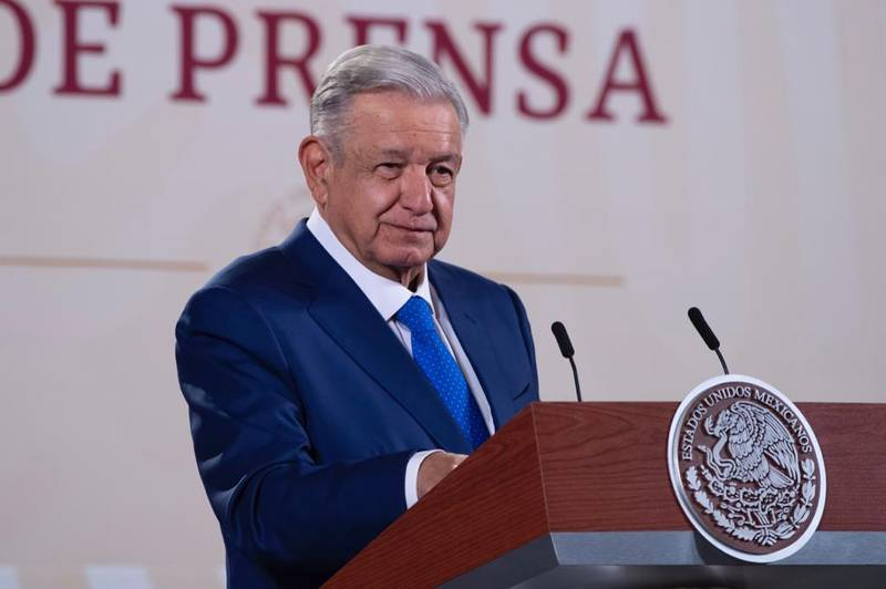 Pide AMLO frenar grilla política tras accidente en Línea 3 del Metro
