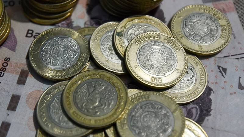 Peso mexicano se fortalece y cotiza por debajo de las 19 unidades