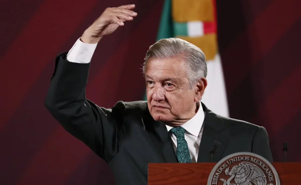 AMLO declara que utiliza a los pobres para sus estrategias políticas
