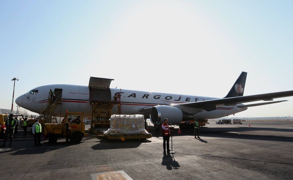 AFAC amplía a 108 días hábiles el plazo para mudar carga aérea del AICM