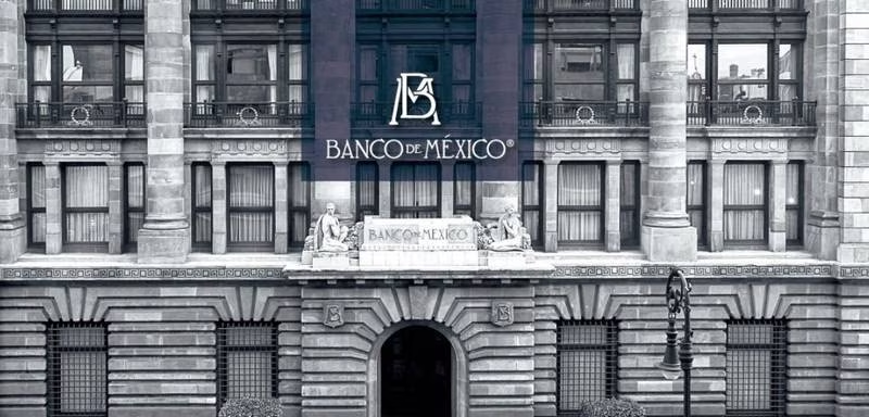 Banxico sorprende a todos; sube su tasa de interés a récord de 11%