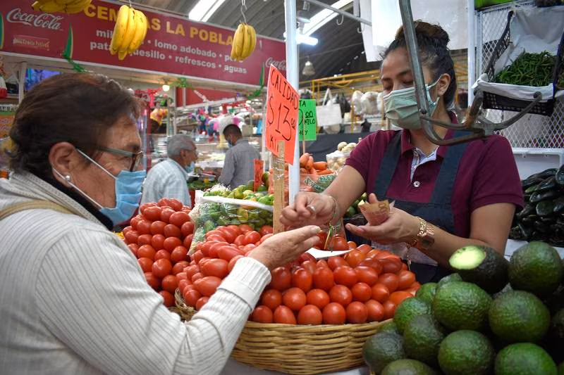 Inflación se desacelera a 7.76%, pero el huevo se convierte en un dolor de cabeza