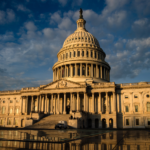 México denuncia racismo del Congreso de EE.UU. por ley que reanuda el muro fronterizo