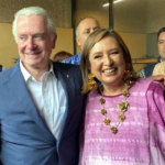 Con lágrimas: Creel y Xóchitl Gálvez se registran