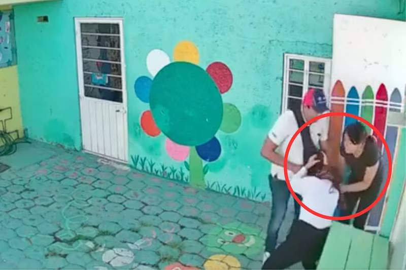 Detienen a pareja que golpeó a maestra de Jardín de Niños en Cuautitlán Izcalli