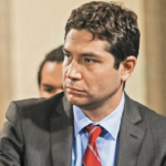 Antonio Martínez Dagnino arma pachanga en el SAT
