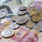 Superpeso cierra la semana en 16.68 unidades por dólar tras aumento de tasa de interés de la Fed