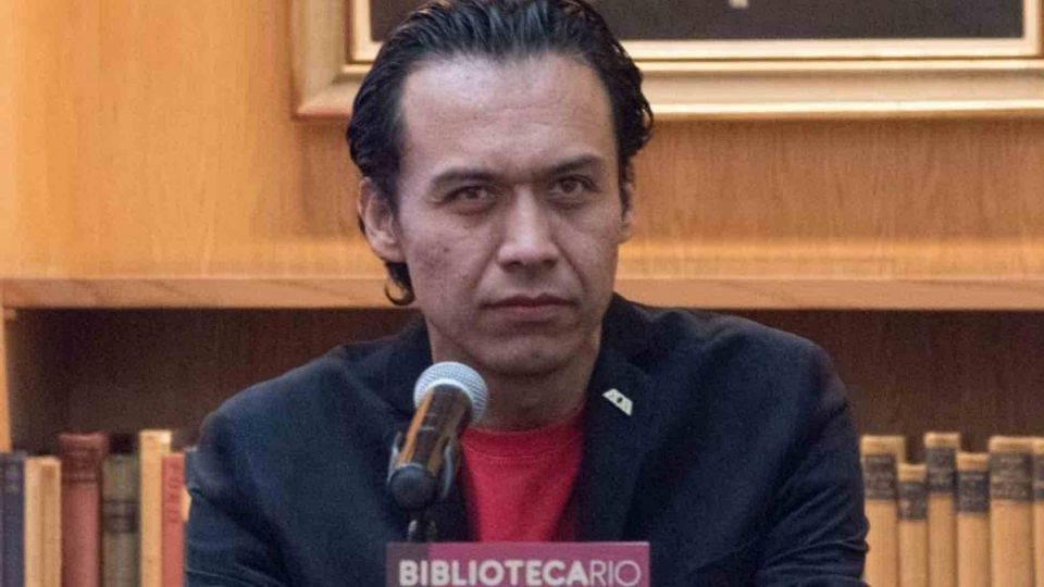 Marx Arriaga, funcionario de la SEP acusado de mansplaining, gana más que AMLO