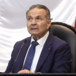 “Director trampitas” y “diputado tontín”; así siguió el choque entre director de Pemex y diputados