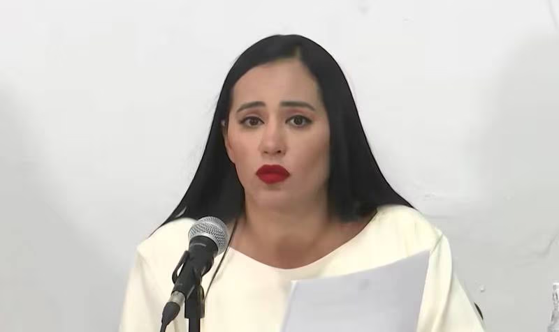 Supuesta exnovia de Sandra Cuevas denuncia acoso de la alcaldesa