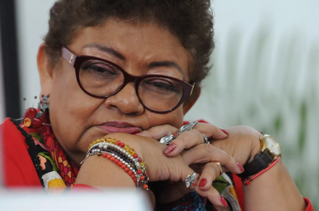 PRI y PAN cierran filas contra ratificación de Ernestina Godoy como fiscal