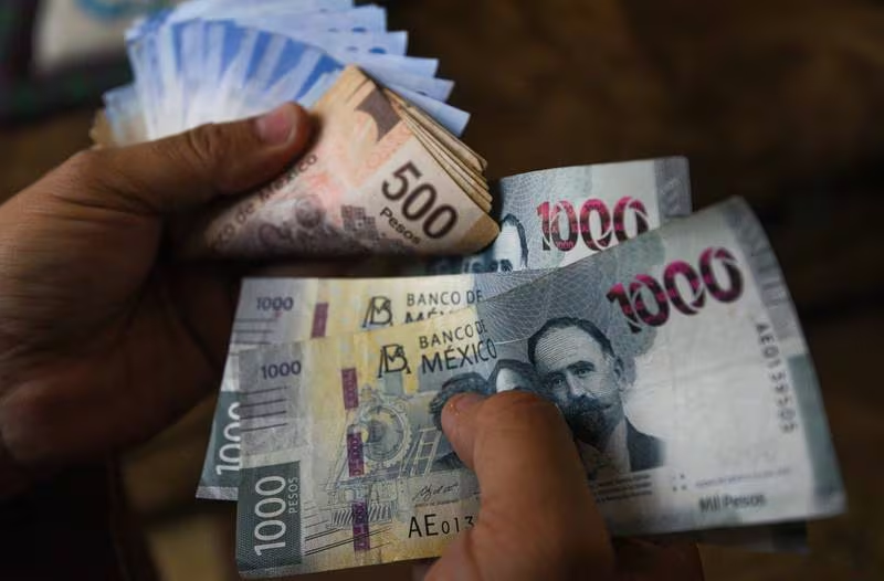 México emite 7.500 millones de dólares en deuda y se convierte en el mayor emisor mundial entre sus pares
