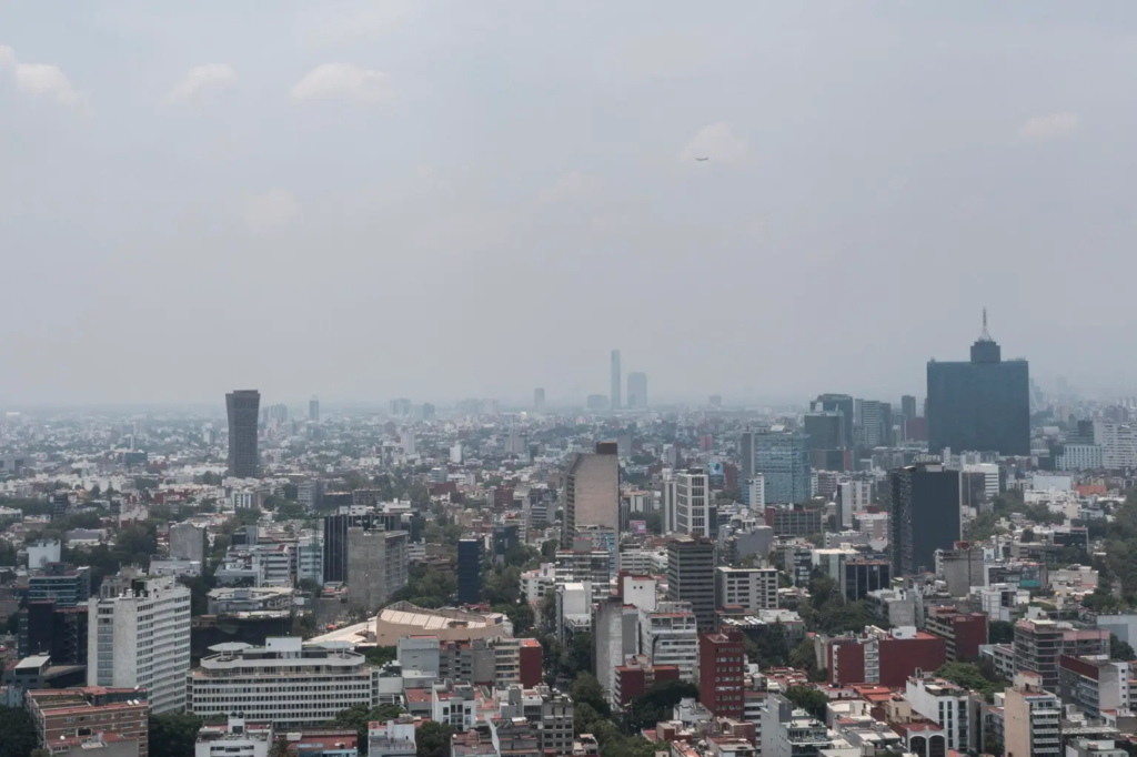 Prevalece la contingencia ambiental en el Valle de México