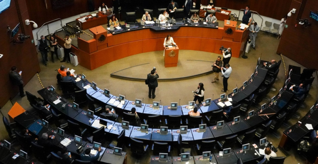 Oposición en el Senado frustra quórum legal para evitar la discusión de las reformas a las leyes de Amnistía y Amparo