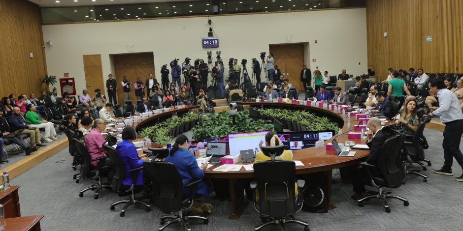 Enfila oposición batalla legal; acusa sobrerrepresentación legislativa de 4T