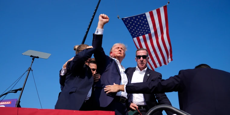 Qué se sabe del ataque en un mitin de Donald Trump en el que el expresidente de EE.UU. resultó herido leve y el tirador fue abatido
