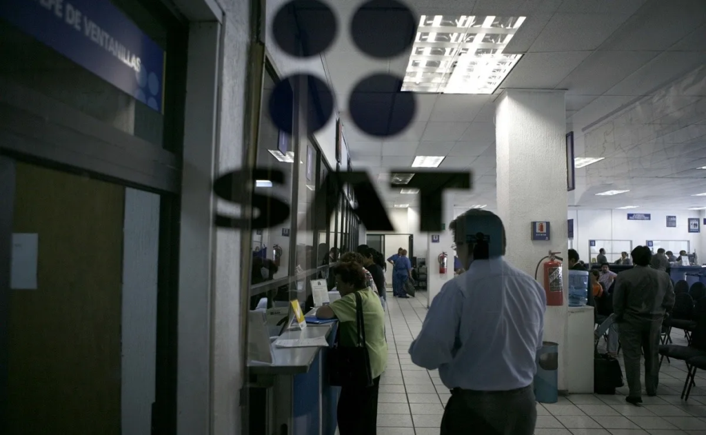 SAT debe revelar por qué no tomó en cuenta una factura de hospitalización para declaración anual