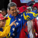 Consejo Nacional Electoral venezolano proclama presidente a Nicolás Maduro