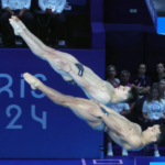 Clavadistas Osmar Olvera y Juan Celaya obtienen medalla de plata para México en París 2024
