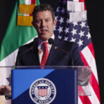 Empresas de EU en México frenan anuncios de inversión por polémica reforma judicial