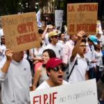 Una juez federal otorga suspensión definitiva contra la reforma judicial en México
