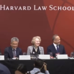 Requisitos para elección judicial desata risas en Harvard; piden cinco cartas de referencia de sus vecinos