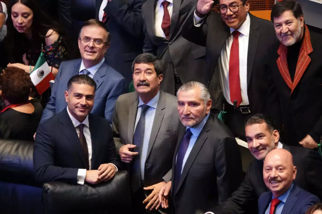Los senadores de MORENA son obligados a hacer activismo en sus estados