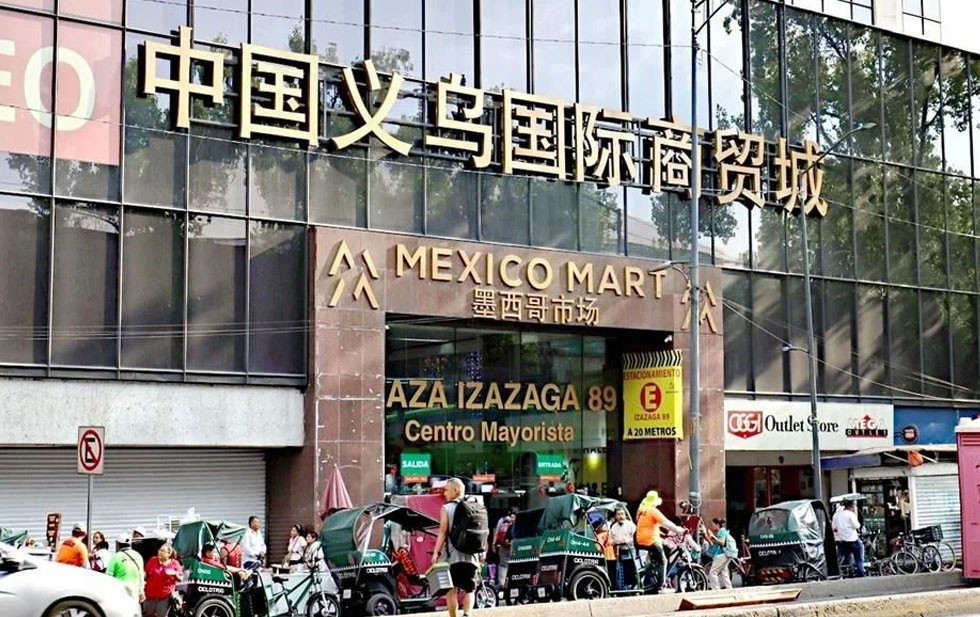 Por contrabando van por extinción de dominio de plaza de Izazaga; IMPI destruirá 90 mil piezas de productos pirata