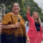 LENIA BATRES EN MODO CAMPAÑA… EN LA CÁMARA DE DIPUTADOS CON LEGISLADORES DE MORENA.