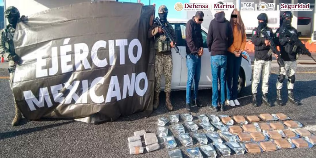 Detienen en Baja California a 3 integrantes del CDS con 50 kilos de fentanilo y heroína