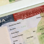 Anuncia EU restricción de visas a funcionarios de gobiernos de países que “faciliten” tránsito de migrantes
