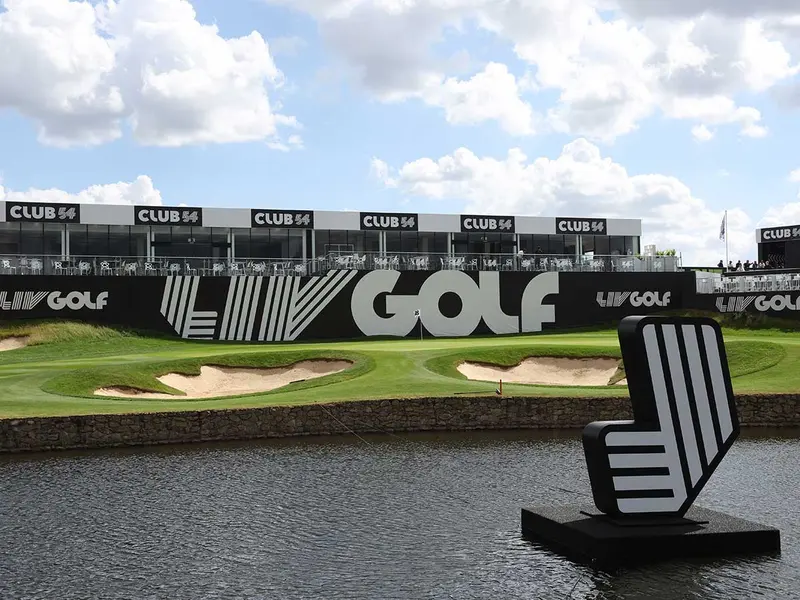 Cuál es la diferencia entre PGA Tour y LIV Golf, el torneo que está atrayendo nuevas generaciones