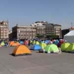 ¡Feliz día del maestro! CNTE realiza megamarcha e instala plantón en el Zócalo CDMX