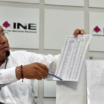 INE reporta más de 20 mil registros irregulares de observadores electorales
