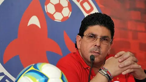 Juez niega libertad provisional a Fidel Kuri exdueño de los Tiburones Rojos; sigue en prisión por fraude