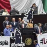 Avalan ley que permite intervención telefónica