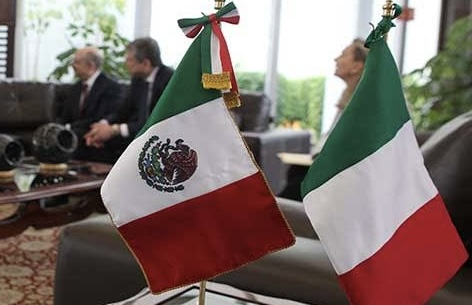 Propone Sheinbaum a Genaro Lozano como embajador en Italia; esta es su experiencia