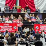 Morena y aliados recortan presupuesto a organismos autónomos; Poder Judicial, Corte e INE, los más afectados