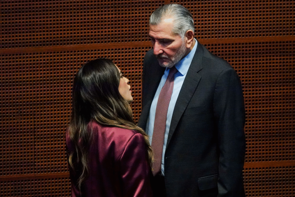 Ya no saben cómo limpiar la porquería de Adán Augusto que empieza a arrastrar a Andrea Chávez