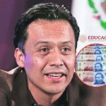 Tras salida de Marx Arriaga, trabajadores de la SEP reportan depósitos de hasta 38 mil pesos y exhiben mensajes de WhatsApp