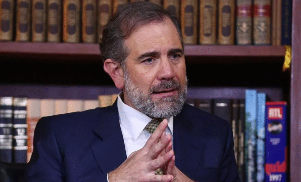 Lorenzo Córdova advierte: reforma electoral debilitará al INE para organizar comicios