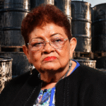 EL “MEGADECOMISO” DE HUACHICOL DE ERNESTINA GODOY TERMINÓ EN MEGAFRACASO